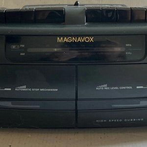Vintage Magnavox AW7050/17 AM/FM Cassette Player High Speed Dub Boombox Works!